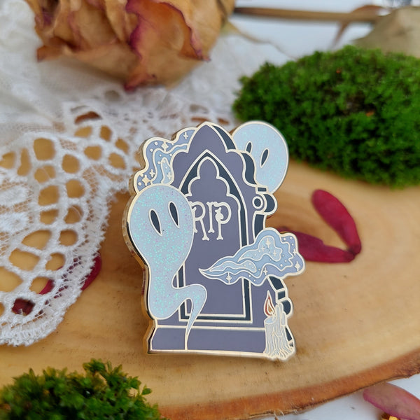 Witchy Halloween Enamel pins - Orange and gold